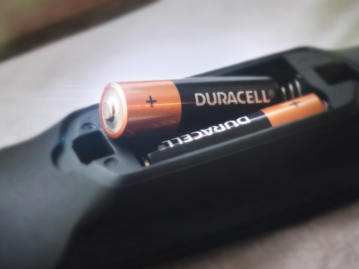 Pilas AA - Distribuidor Autorizado Duracell - Colibrí